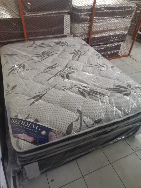 Aloe Vera Double Bed